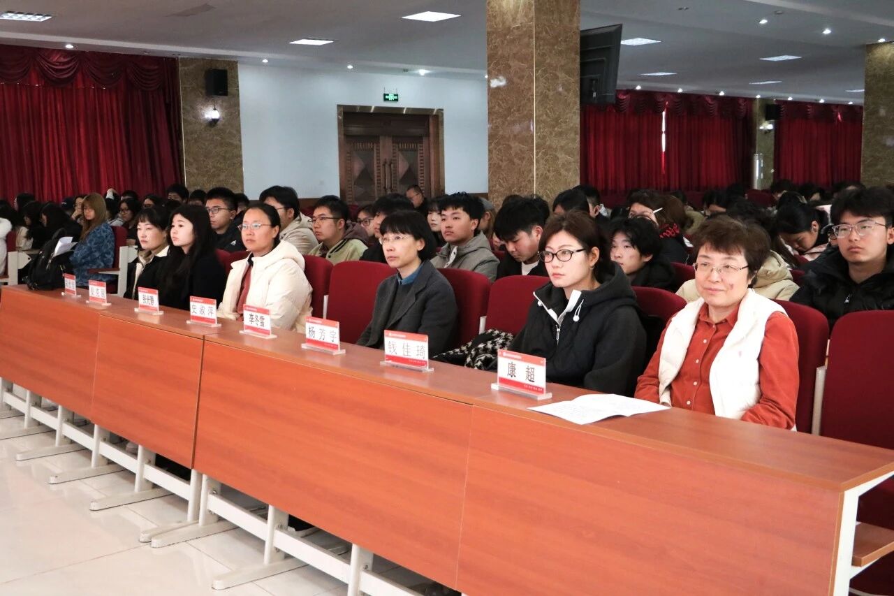 白衣执甲 匠心筑梦 | 北京经济技术职业学院护理专业举办职业生涯规划专题讲座