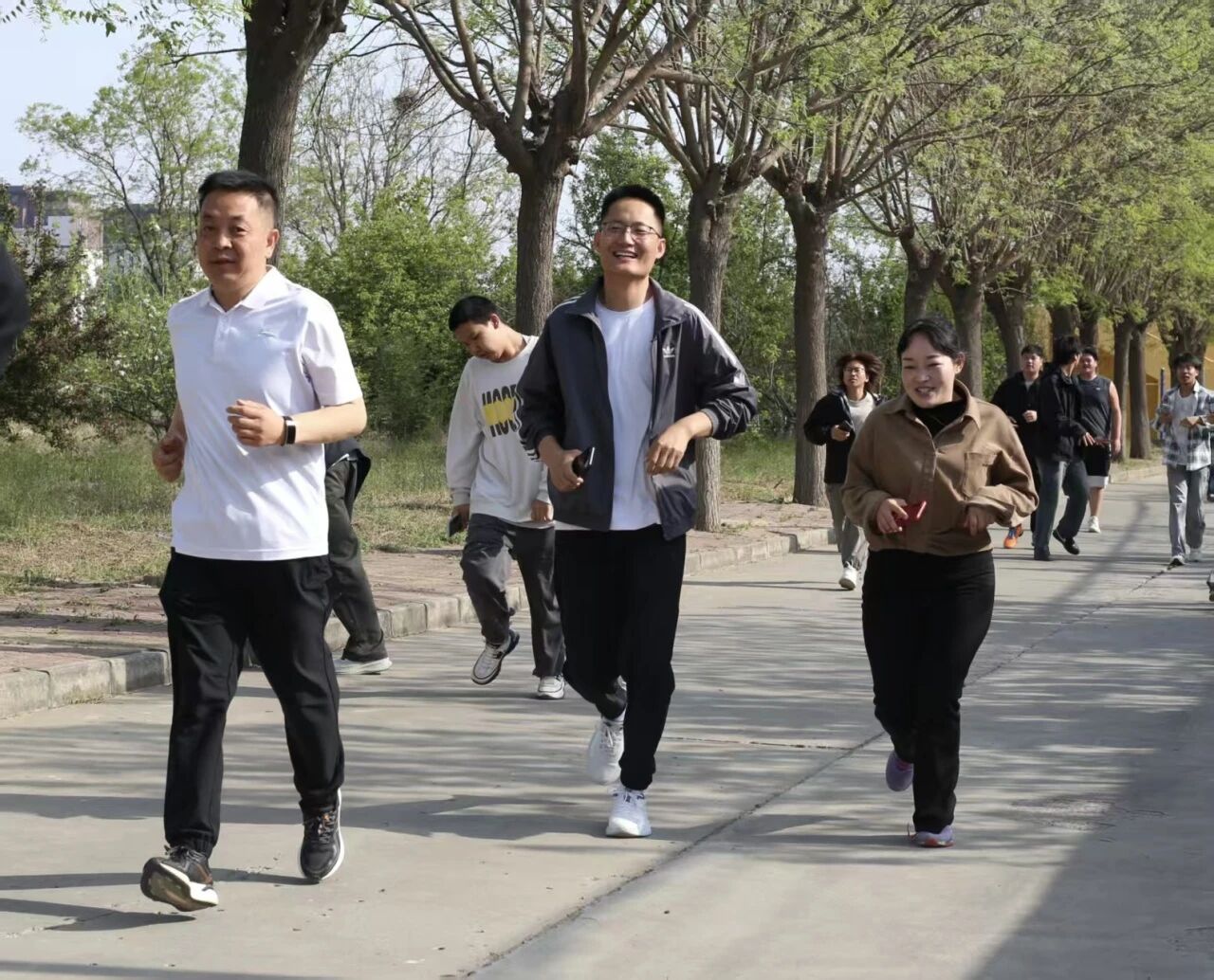 微信图片_2026-04-30_140003_525.jpg